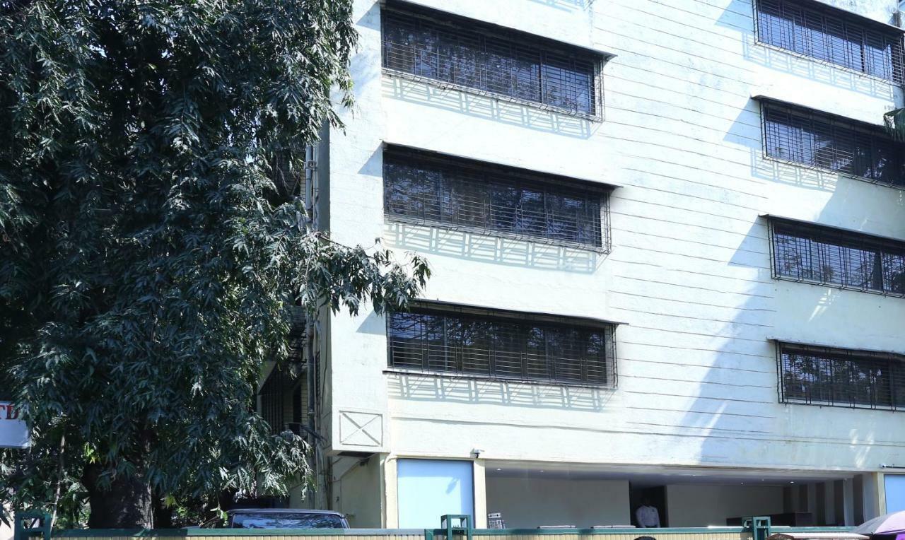Treebo Trend Aviva Suites Mumbai  Buitenkant foto